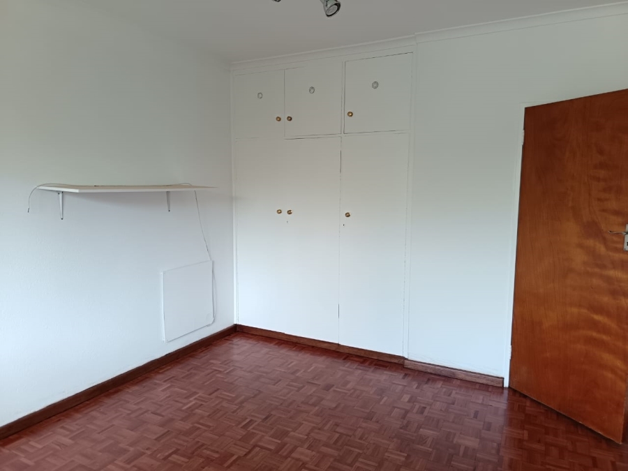 To Let 1 Bedroom Property for Rent in Pinelands Western Cape